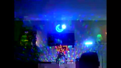 Snapshot of tkthedj chatting on November 1, 8:55 pm TK online show from November 1, 8:55 pm