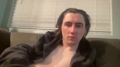 Snapshot of tlayne410 chatting on February 24, 4:27 am tlayne410 online show from February 24, 4:27 am