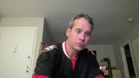 tleigh24 online show from March 9, 2:39 am