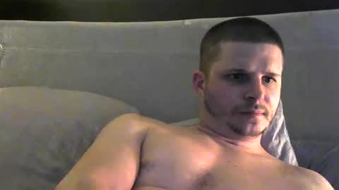 Snapshot of tman19944 chatting on February 5, 3:44 am Tim online show from February 5, 3:44 am