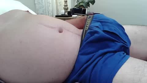 Snapshot of tntoymaker chatting on October 1, 6:52 am tntoymaker online show from October 1, 6:52 am