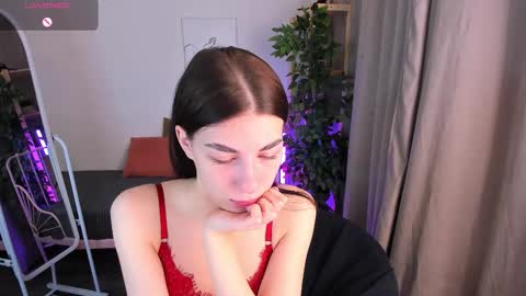 Snapshot of to_your chatting on November 11, 12:54 am 2 GMT Mo Tu We Th Fr 10am-4am online show from November 11, 12:54 am