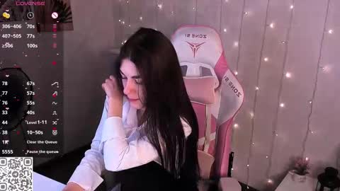 Snapshot of to_your chatting on March 3, 12:39 am 2 GMT Mo Tu We Th Fr 10am-4am online show from March 3, 12:39 am