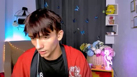 tobi_yours online show from September 24, 7:06 pm