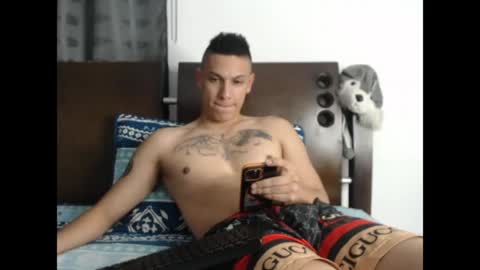 Andres Independent Model online show from July 12, 1:29 am