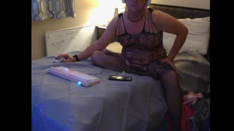 Snapshot of tobinastrea chatting on July 25, 3:26 am tobinastrea online show from July 25, 3:26 am