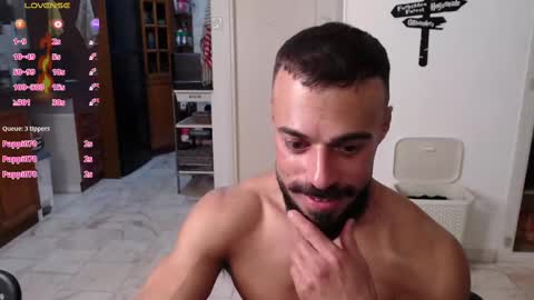 Snapshot of todd_dantes chatting on February 6, 9:38 pm Todd online show from February 6, 9:38 pm