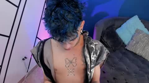 Snapshot of todoroki_g chatting on November 26, 1:34 pm todoroki_g online show from November 26, 1:34 pm