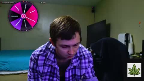 tokensarefun12801 online show from July 7, 1:04 pm