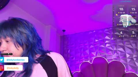 toky         online show from September 29, 7:51 pm