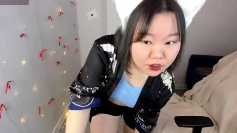 tokyodreamss online show from April 13, 9:15 am