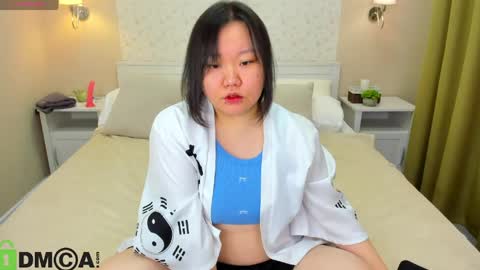 tokyodreamss online show from April 16, 9:10 am