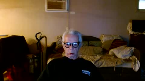 Snapshot of tom112292014 chatting on December 19, 5:20 pm tom112292014 online show from December 19, 5:20 pm