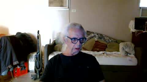 Snapshot of tom112292014 chatting on June 13, 7:12 pm tom112292014 online show from June 13, 7:12 pm
