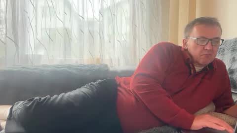 Tom online show from January 10, 9:11 am