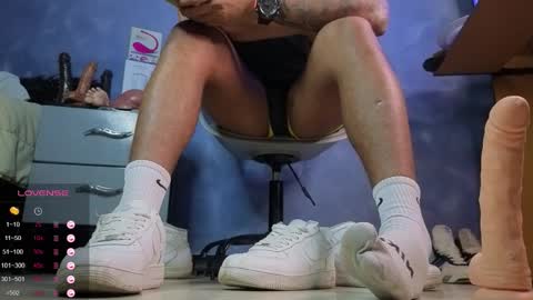 Tom online show from February 27, 5:29 am