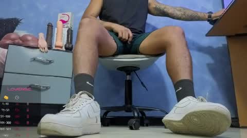 Tom online show from April 5, 3:15 am