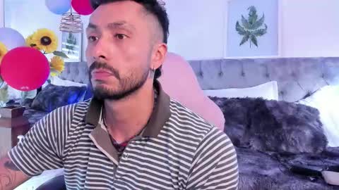 Snapshot of tom_cooper_1 chatting on September 24, 12:19 pm Master of pleasure online show from September 24, 12:19 pm