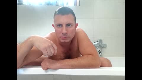 tom_horny84 online show from January 22, 11:56 am