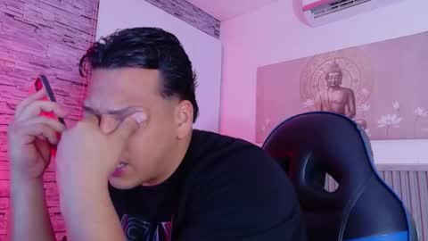 Tom muscle1 online show from March 30, 12:06 pm