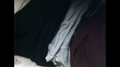 Snapshot of tomas0000 chatting on November 21, 4:38 pm thomi online show from November 21, 4:38 pm