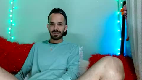 Snapshot of tomas_gerauld chatting on June 10, 2:45 am tomas gerauld. make me happy with 10000 tokens online show from June 10, 2:45 am