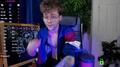 tomas_norton online show from March 18, 3:37 pm