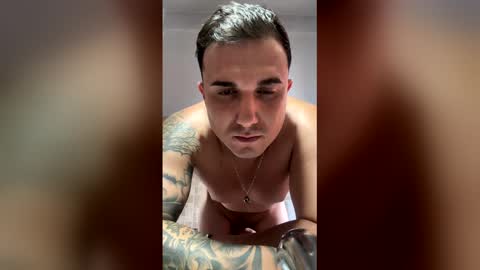 tomassshelby online show from April 14, 4:46 pm