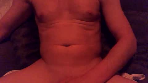 Snapshot of tomasterbig chatting on April 30, 2:29 am Tomasterbig online show from April 30, 2:29 am