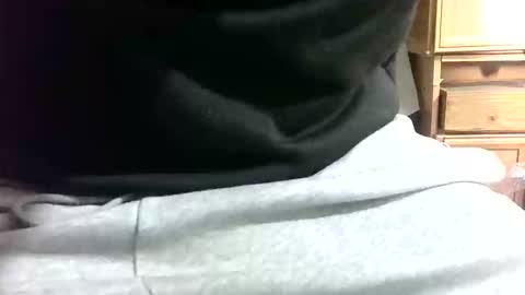 tomasturbador121 online show from April 22, 10:50 am