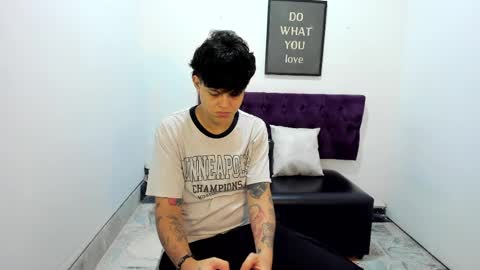 Snapshot of tomboy_natali chatting on May 25, 7:42 pm IAN SAYD online show from May 25, 7:42 pm