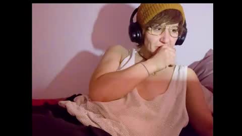 Snapshot of tomboy_titties chatting on November 29, 11:24 am tomboy_titties online show from November 29, 11:24 am