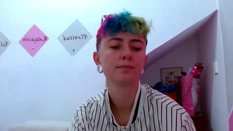 Blue online show from October 19, 4:51 pm