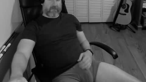 Snapshot of tombrockmoen2 chatting on November 30, 5:55 am tombrockmoen2 online show from November 30, 5:55 am