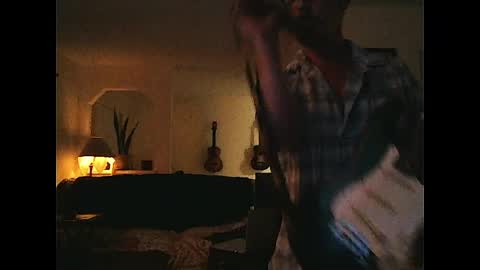 sirmuggsalot online show from April 8, 7:19 am