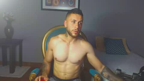 tomDavisXl online show from February 23, 5:16 am