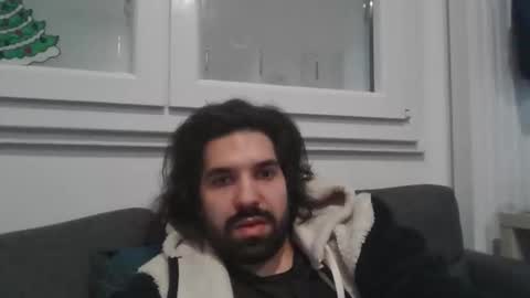 Snapshot of tomgarnier33980 chatting on December 18, 2:45 pm racab online show from December 18, 2:45 pm