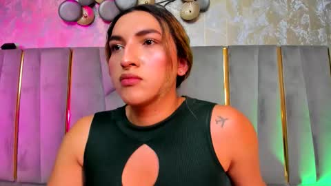   online show from January 31, 7:11 pm