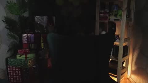 Tommie online show from January 11, 12:10 pm