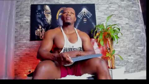 Snapshot of tommike388 chatting on January 22, 11:34 am Tom Mike online show from January 22, 11:34 am