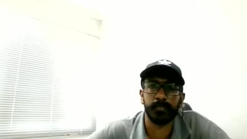 Snapshot of tommy_007_vercetti chatting on January 7, 9:23 am Tommy Vercetti online show from January 7, 9:23 am