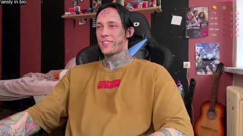 Tommy and Katana online show from December 27, 8:35 am