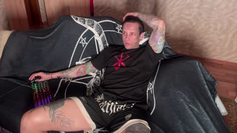 Tommy and Katana online show from January 30, 3:29 pm