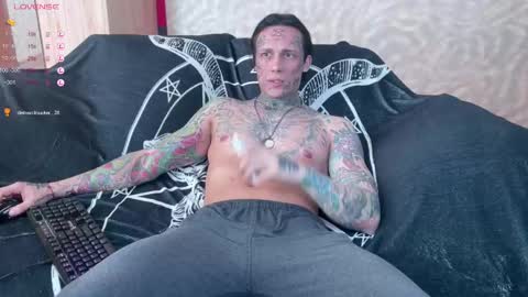 Tommy and Katana online show from February 9, 11:04 am