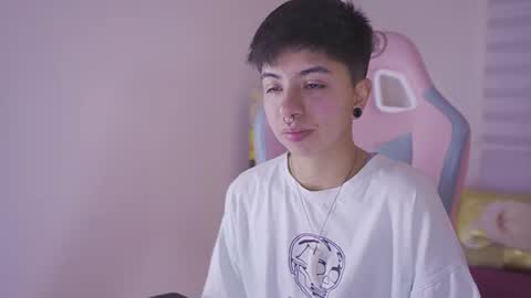 Blue  online show from December 3, 12:58 pm