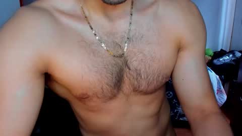 Snapshot of tommy_bred chatting on September 11, 5:24 pm Twitter BreddTommy IG tommy bredd online show from September 11, 5:24 pm