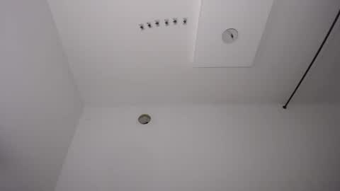   Thomas    online show from February 1, 3:41 am