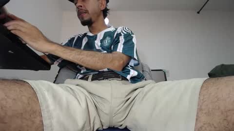   Thomas    online show from February 22, 12:40 pm