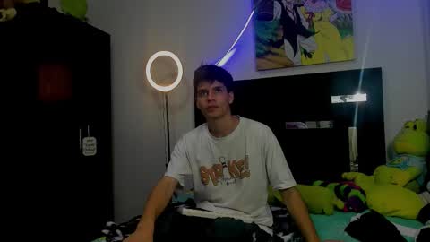 Snapshot of tommy_carlos chatting on January 11, 9:25 am online show from January 11, 9:25 am
