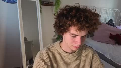 Snapshot of tommy_jamm chatting on September 27, 10:09 am Tommy online show from September 27, 10:09 am